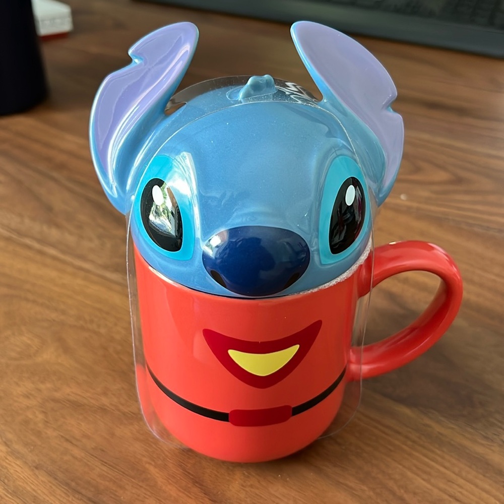 NWT Hong Kong Disneyland Stitch Mug